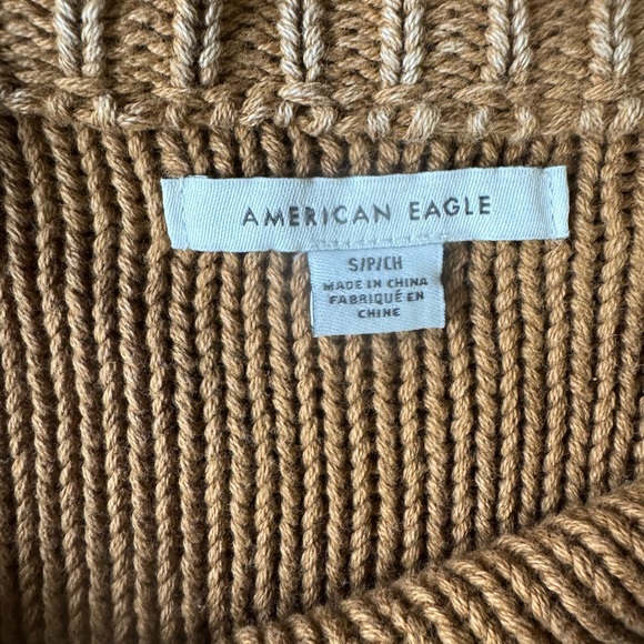 American Eagle Cropped sweater small - Picture 3 of 5